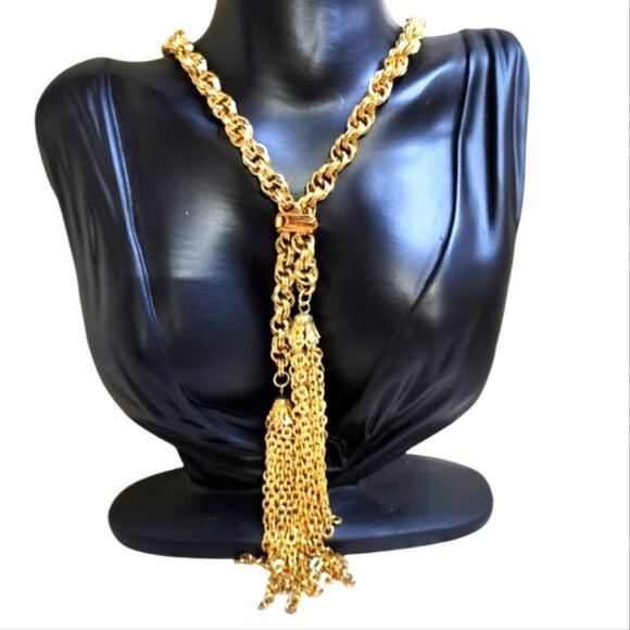 Vintage Jewelry - Vintage 80s Luxurious Gold Tassel Necklace with Intricate Chain